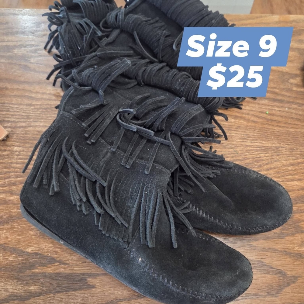 Black Fringe Women's Boots